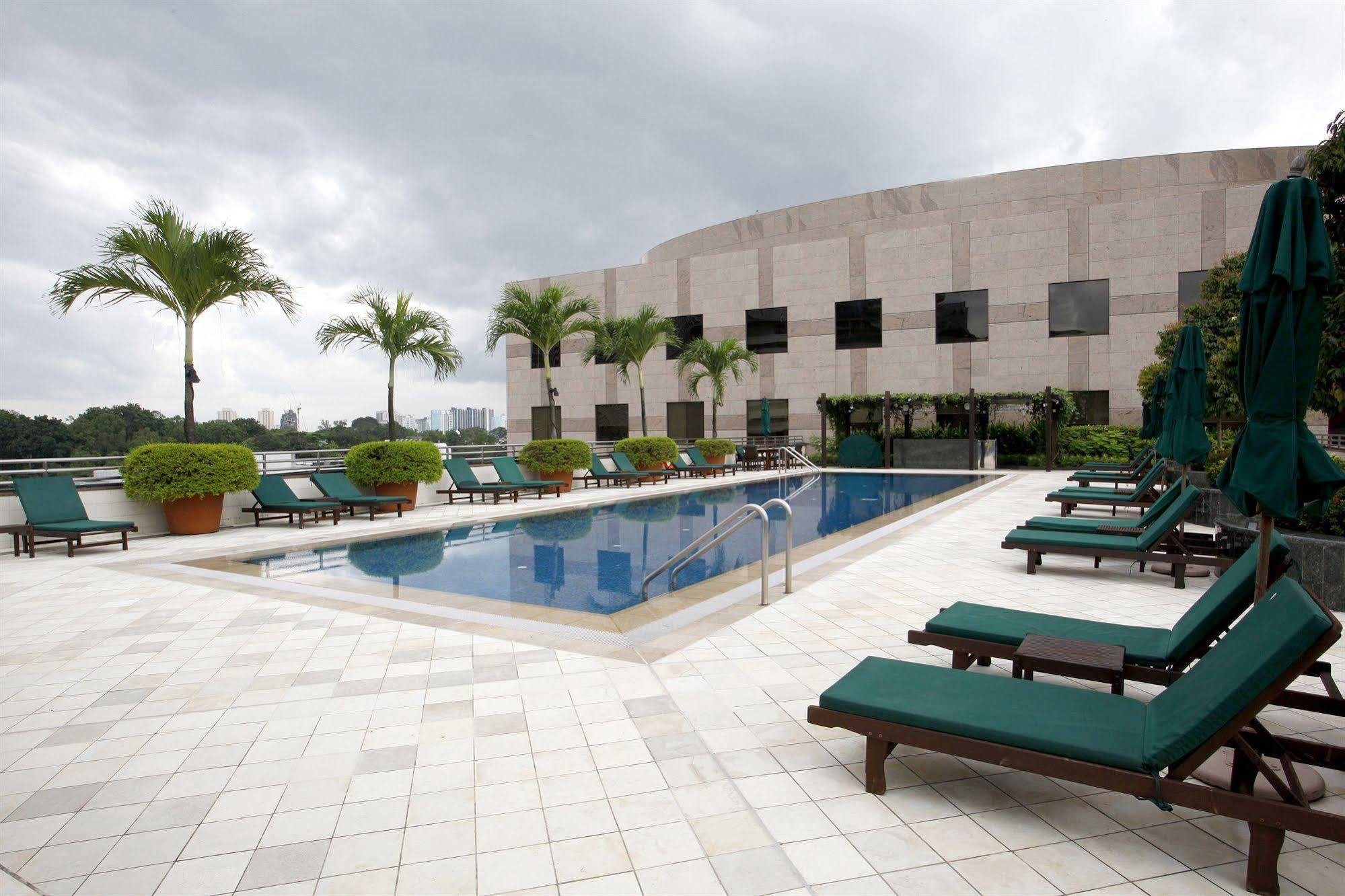 Lanson Place Winsland, Singapura